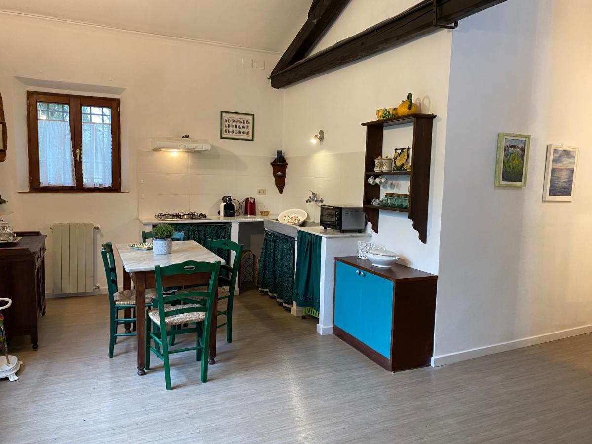 Fioralice Guest House Fauglia Екстериор снимка