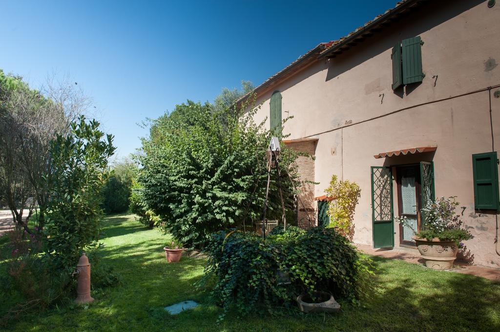 Fioralice Guest House Fauglia Екстериор снимка