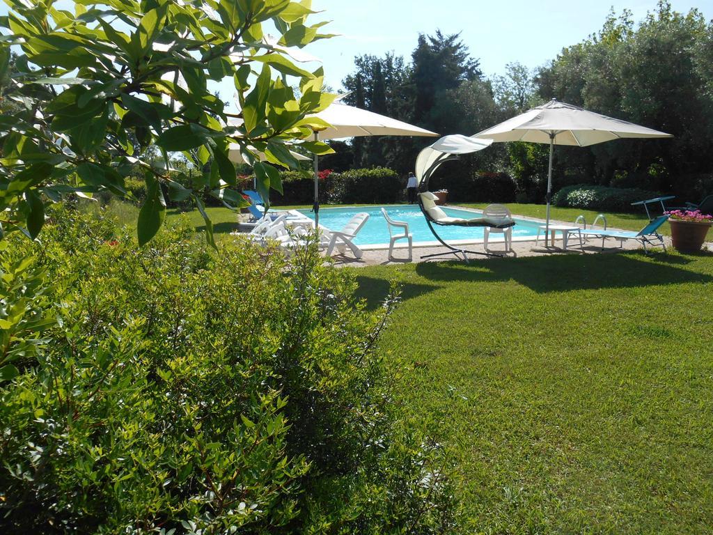 Fioralice Guest House Fauglia Екстериор снимка