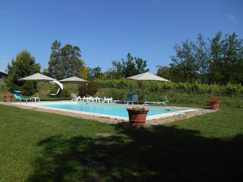 Fioralice Guest House Fauglia Екстериор снимка